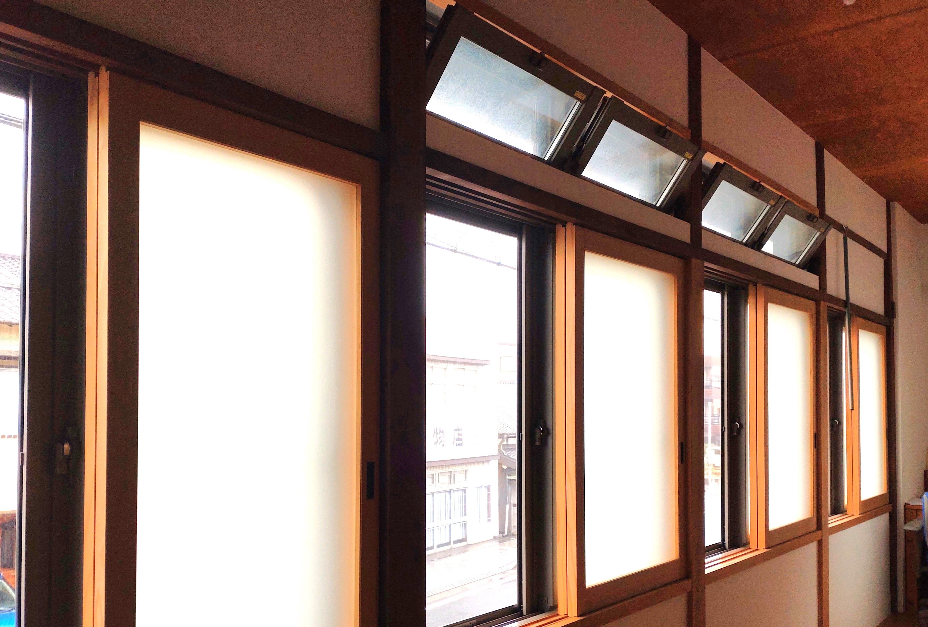 カード画像のキャプション3